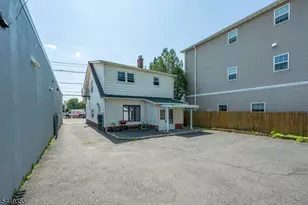 106 Broughton Ave, Bloomfield, NJ 07003 - Photo 20