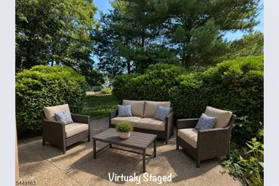 100 Wisbech Pl, Franklin Township, NJ 08873 - Photo 6