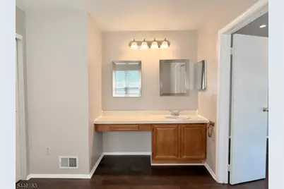 100 Wisbech Pl, Franklin Township, NJ 08873 - Photo 24