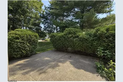 100 Wisbech Pl, Franklin Township, NJ 08873 - Photo 38