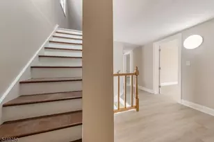 49 Caldwell Pl, Springfield, NJ 07081 - Photo 10