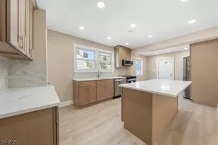 49 Caldwell Pl, Springfield, NJ 07081 - Photo 1