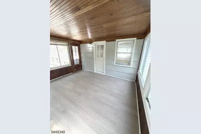 22 Springbrook Rd, Livingston, NJ 07039 - Photo 10