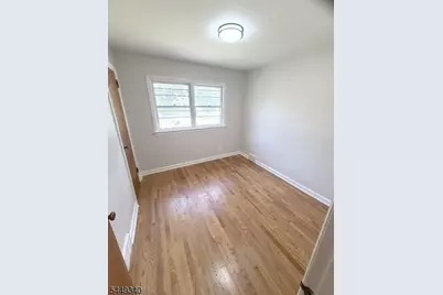 22 Springbrook Rd, Livingston, NJ 07039 - Photo 28