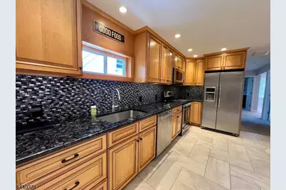 100 1st Ave, Hawthorne, NJ 07506 - Photo 6