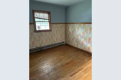20 Hillsdale Dr, Vernon, NJ 07461 - Photo 8