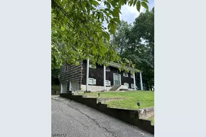20 Hillsdale Dr, Vernon, NJ 07461 - Photo 1