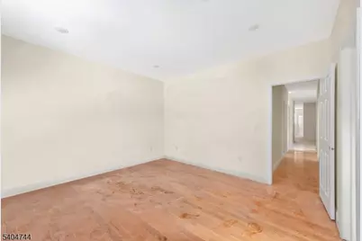 39 Ellis Ave, Irvington, NJ 07111 - Photo 4