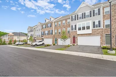 24 Niper Pl, Mount Olive, NJ 07828 - Photo 2