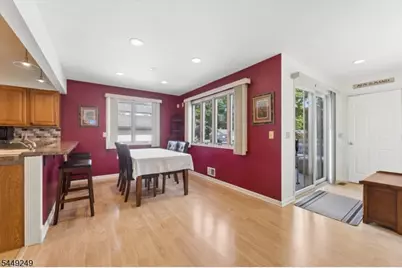 56 Chesapeake Ave, Parsippany, NJ 07034 - Photo 12