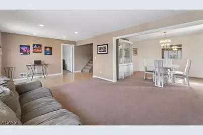 56 Chesapeake Ave, Parsippany, NJ 07034 - Photo 8