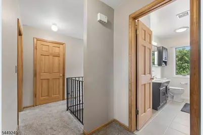 56 Chesapeake Ave, Parsippany, NJ 07034 - Photo 24