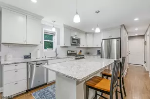 17 Bunn St, Lebanon Township, NJ 07830 - Photo 4