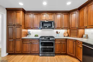 1245 Sunnyfield Ln, Scotch Plains Township, NJ 07076 - Photo 14