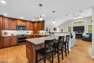 1245 Sunnyfield Ln, Scotch Plains Township, NJ 07076 - Photo 10