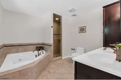 1245 Sunnyfield Ln, Scotch Plains Township, NJ 07076 - Photo 28