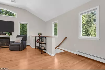 1245 Sunnyfield Ln, Scotch Plains Township, NJ 07076 - Photo 20