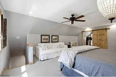 956 Rt 517, Vernon, NJ 07418 - Photo 20