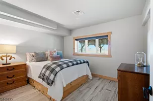 956 Rt 517, Vernon, NJ 07418 - Photo 26