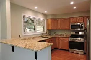 8 Entrance Ave, Morristown, NJ 07960 - Photo 2