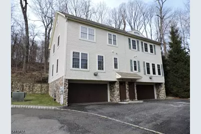 8 Entrance Ave, Morristown, NJ 07960 - Photo 1