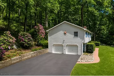 723 Harmony Brass Castle Rd, Harmony Township, NJ 08865 - Photo 2