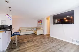 1190 W St Gorge Ave C-31, Linden, NJ 07036 - Photo 6
