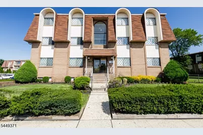 1190 W St George C31C031 #C 31, Linden, NJ 07036 - Photo 2