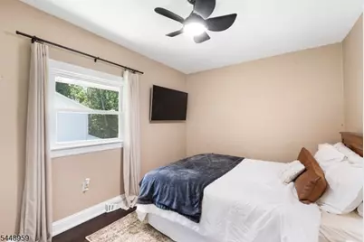 185 W Mountain Rd, Sparta Township, NJ 07871 - Photo 12