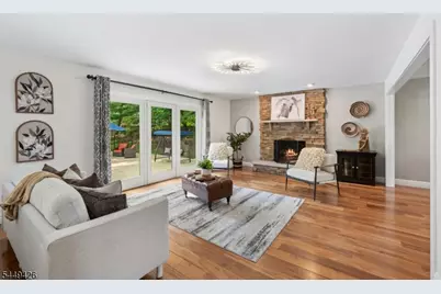 1 Layton Ct, Hillsborough Township, NJ 08844 - Photo 8