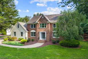 1 Layton Ct, Hillsborough Township, NJ 08844 - Photo 46