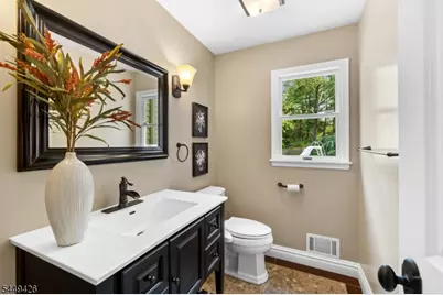 1 Layton Ct, Hillsborough Township, NJ 08844 - Photo 18