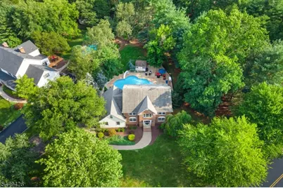 1 Layton Ct, Hillsborough Township, NJ 08844 - Photo 44
