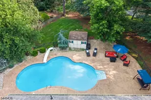 1 Layton Ct, Hillsborough Township, NJ 08844 - Photo 40