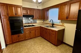 24 Grand Ave, Newark, NJ 07106 - Photo 6