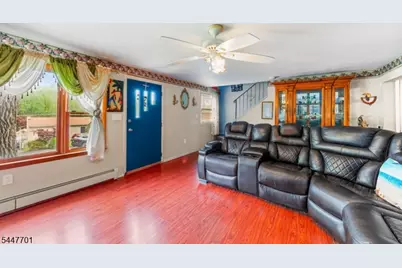 19 E Shore Rd, Jefferson Township, NJ 07849 - Photo 4