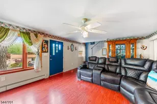 19 E Shore Rd, Jefferson Township, NJ 07849 - Photo 4
