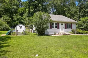 523 W Hill Rd, Lebanon Township, NJ 08826 - Photo 2