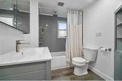 55 Hamilton Ave, Clifton, NJ 07011 - Photo 8