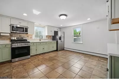 55 Hamilton Ave, Clifton, NJ 07011 - Photo 4