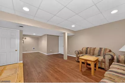 24 Lauren Ln, Lopatcong Township, NJ 08865 - Photo 30