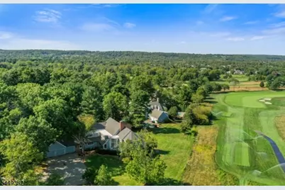 126 Rolling Hill Rd, Montgomery Township, NJ 08558 - Photo 2