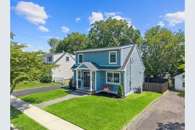 160 Harrington Rd, Clifton, NJ 07012 - Photo 2