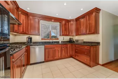 120 Allerton Rd, Clinton Township, NJ 08801 - Photo 6