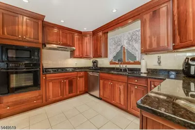 120 Allerton Rd, Clinton Township, NJ 08801 - Photo 4