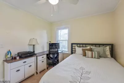 8 Oak Grove Rd #2, Caldwell, NJ 07006 - Photo 10