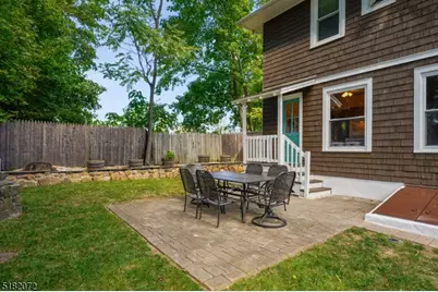 8 Oak Grove Rd #2, Caldwell, NJ 07006 - Photo 14