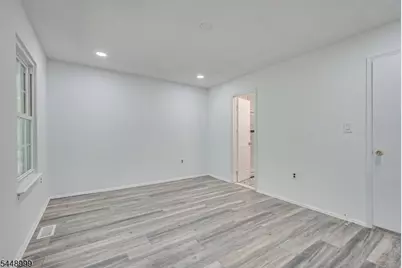 5 Pear Tree Ln, Franklin Township, NJ 08823 - Photo 22
