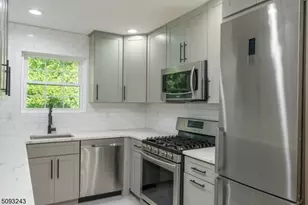 320 S, Morristown, NJ 07960 - Photo 10