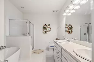 121 Sequoia Dr, Cedar Grove, NJ 07009 - Photo 12